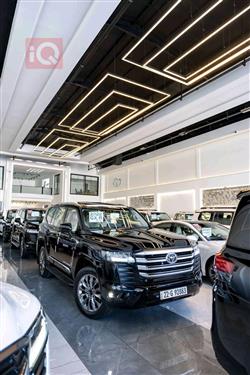 تۆیۆتا لاند کروزەر